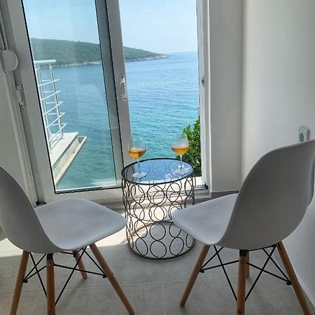 Azzure Apartment Ulcinj Exteriör bild