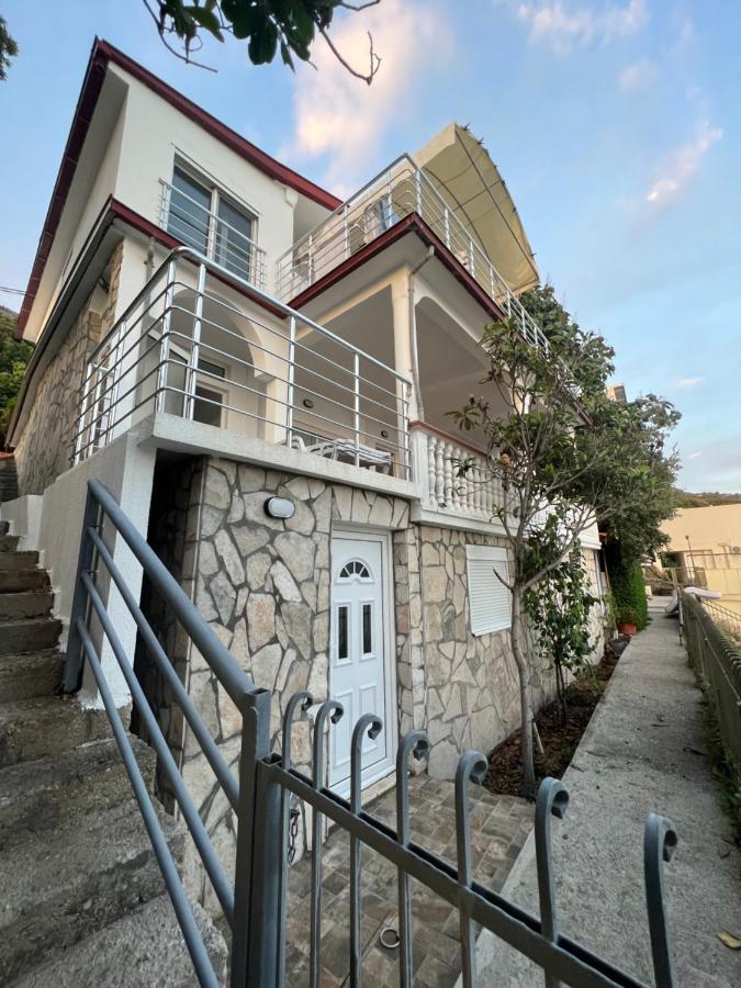 Azzure Apartment Ulcinj Exteriör bild