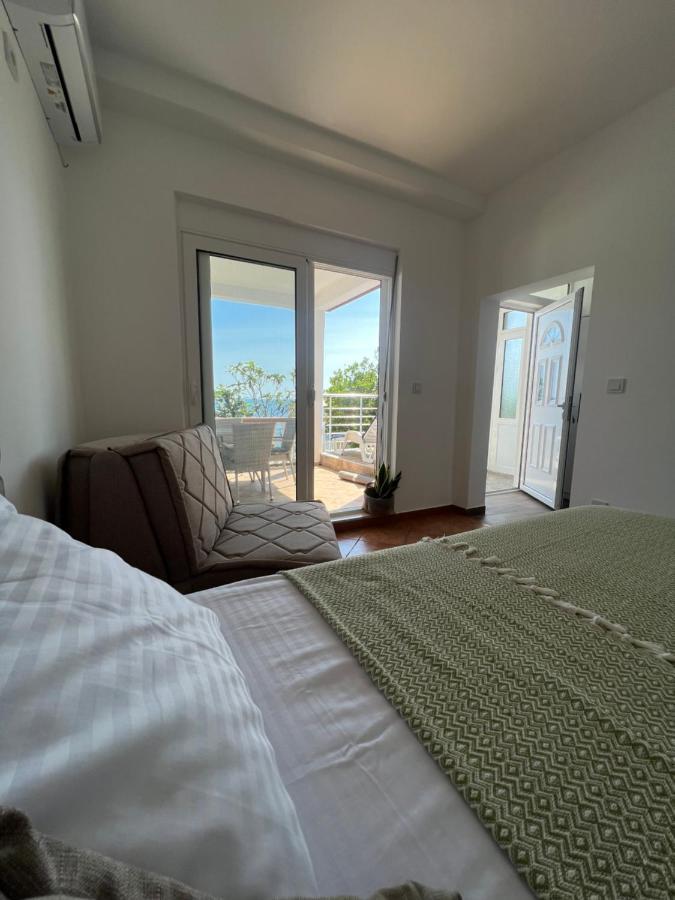 Azzure Apartment Ulcinj Exteriör bild